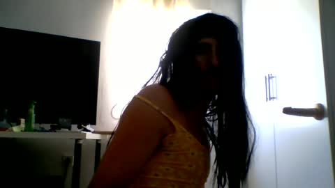 Snapshot of iyoperro chatting on June 13, 2:48 pm Casandro online show from June 13, 2:48 pm
