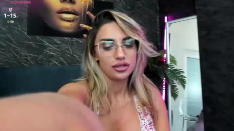 izabelatessa online show from September 27, 7:30 pm