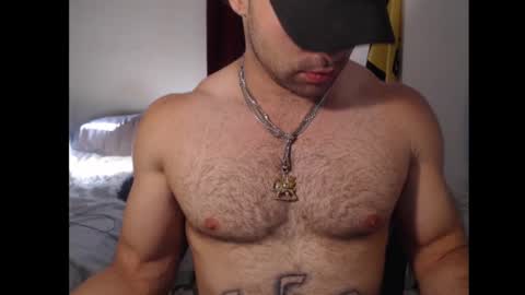 izak144 online show from December 4, 6:39 pm