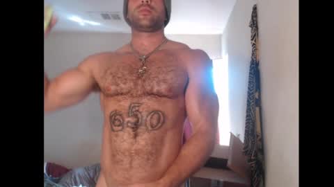 izak144 online show from September 23, 6:33 pm