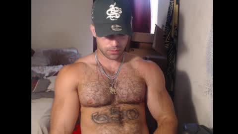 izak144 online show from October 2, 4:36 pm