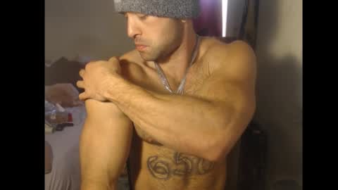 izak144 online show from February 18, 11:22 pm