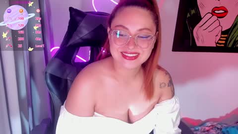 hot izys online show from February 2, 9:23 pm