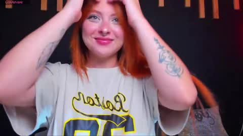 hot izys online show from May 5, 5:37 am