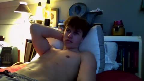 Willis online show from February 17, 9:30 pm