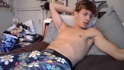 Willis online show from October 20, 8:31 pm