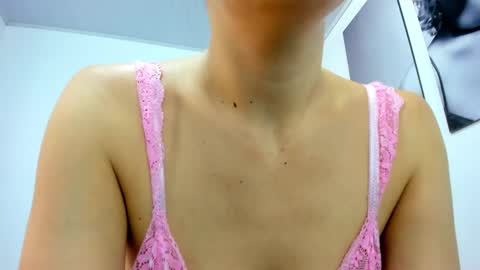 Izzy online show from December 22, 4:17 pm