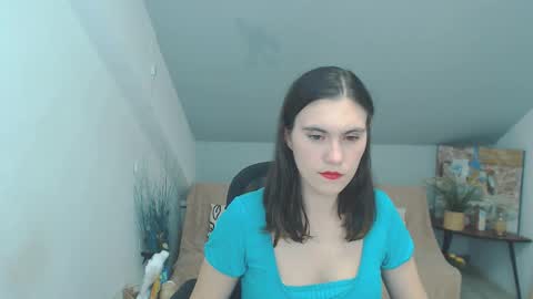 Snapshot of izzymonro chatting on November 14, 9:02 pm Izzy online show from November 14, 9:02 pm