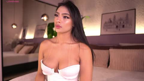 izzywild1 online show from April 25, 10:18 am