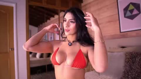 Snapshot of izzywild1 chatting on July 27, 10:39 pm izzywild1 online show from July 27, 10:39 pm