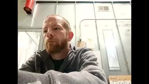 Snapshot of j20261992 chatting on May 5, 11:13 pm j20261992 online show from May 5, 11:13 pm