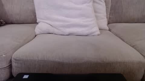 James online show from April 29, 7:53 pm