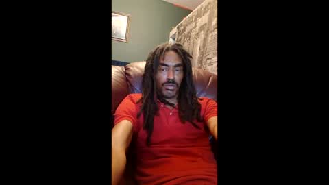 Snapshot of j831412 chatting on June 1, 10:22 pm j831412 online show from June 1, 10:22 pm