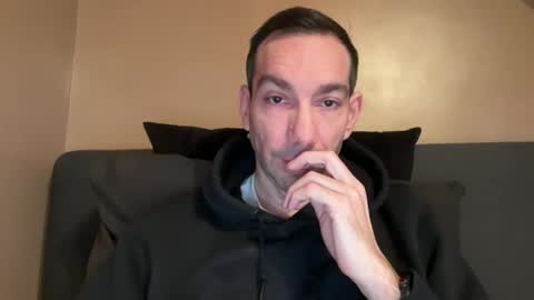 Snapshot of j_dc chatting on January 28, 4:08 pm j_dc online show from January 28, 4:08 pm