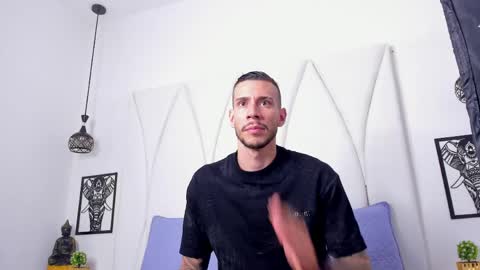 J King online show from April 26, 1:20 pm