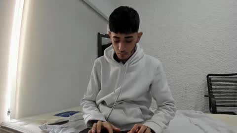 j_martony online show from November 27, 12:07 pm