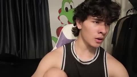 Snapshot of j_u_p_i_t_e_r chatting on July 16, 7:09 pm Noah online show from July 16, 7:09 pm
