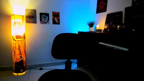 jaacksn online show from February 6, 9:22 am