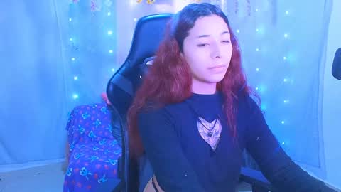 Snapshot of jaadee18 chatting on December 3, 9:34 pm jade 18 online show from December 3, 9:34 pm