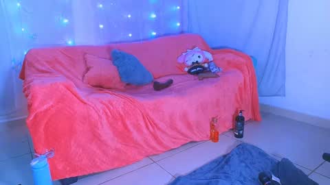 Snapshot of jaadee18 chatting on January 10, 6:42 am jade 18 online show from January 10, 6:42 am