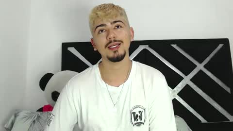 Snapshot of jack03xx_ chatting on October 1, 5:41 pm Jack online show from October 1, 5:41 pm