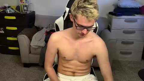 Snapshot of jack0kinky chatting on March 27, 12:27 am JACK JACK online show from March 27, 12:27 am