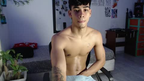 Snapshot of jack160724 chatting on November 6, 7:37 pm jack160724 online show from November 6, 7:37 pm