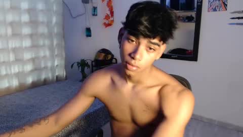 Snapshot of jack160724 chatting on November 17, 8:25 pm jack160724 online show from November 17, 8:25 pm