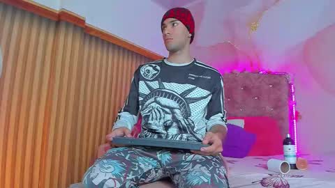 jack__baby_ online show from December 18, 3:01 am