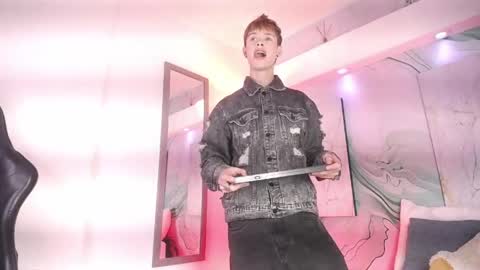 Snapshot of jack_frosst_ chatting on June 3, 1:03 pm JACK online show from June 3, 1:03 pm