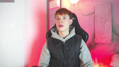 Snapshot of jack_frosst_ chatting on June 9, 1:23 pm JACK online show from June 9, 1:23 pm
