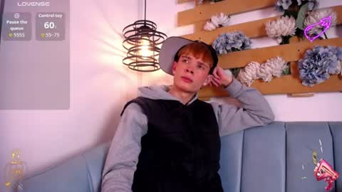 Snapshot of jack_frosst_ chatting on June 12, 12:37 pm JACK online show from June 12, 12:37 pm