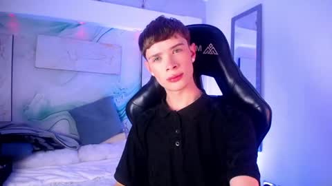 Snapshot of jack_frosst_ chatting on July 19, 12:42 pm JACK online show from July 19, 12:42 pm