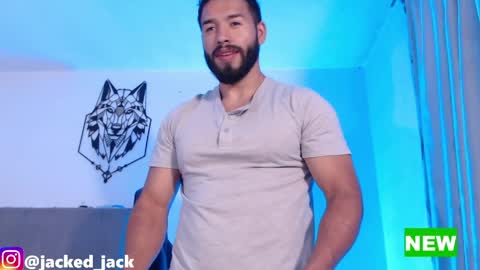 Snapshot of jack_master_muscle chatting on April 9, 11:26 am jack and leah online show from April 9, 11:26 am