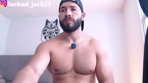 Snapshot of jack_master_muscle chatting on July 14, 6:46 pm jack and leah online show from July 14, 6:46 pm