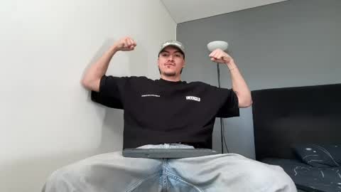 Snapshot of jack_norizz chatting on May 3, 8:26 pm INDEPENDENT MODEL online show from May 3, 8:26 pm