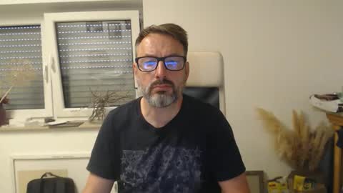 Snapshot of jackbauer9999 chatting on May 31, 6:09 pm jackbauer9999 online show from May 31, 6:09 pm
