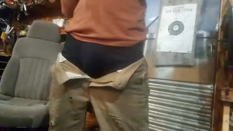 Snapshot of jackboys16 chatting on February 9, 5:00 am Dess online show from February 9, 5:00 am