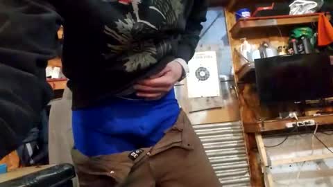 Snapshot of jackboys16 chatting on February 20, 2:41 am Dess online show from February 20, 2:41 am