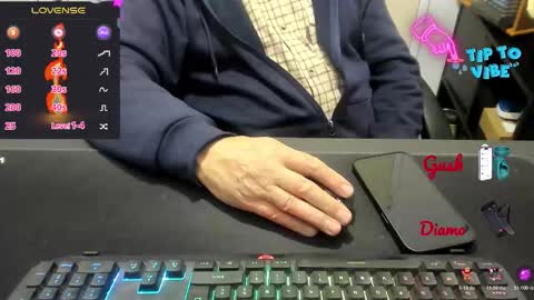 J-Mitchel online show from November 25, 4:40 pm