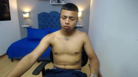 Snapshot of jacke_stonne chatting on April 21, 2:12 pm JACKE STONNE online show from April 21, 2:12 pm