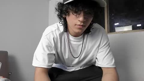 Snapshot of jackestaylor chatting on November 28, 11:51 pm Jackes Taylor online show from November 28, 11:51 pm