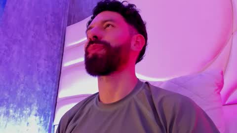 Snapshot of jackfoden01 chatting on November 29, 5:21 am Jack Foden online show from November 29, 5:21 am