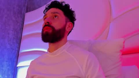 Snapshot of jackfoden01 chatting on December 1, 11:48 am Jack Foden online show from December 1, 11:48 am