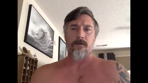 Snapshot of jackhammerhead chatting on January 25, 4:24 pm jackhammerhead online show from January 25, 4:24 pm