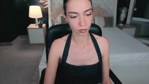 Jackie online show from June 15, 4:36 am