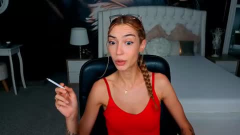 Snapshot of jackie__fox chatting on August 7, 1:13 pm Jackie online show from August 7, 1:13 pm