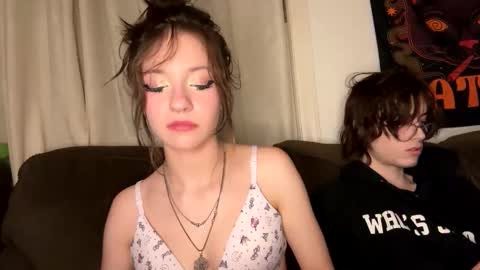 Snapshot of jackievilleof chatting on May 30, 7:49 am sophi scott online show from May 30, 7:49 am