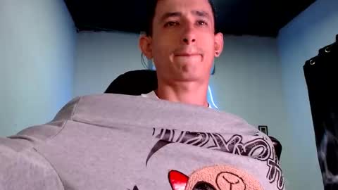 Snapshot of jackk_ho chatting on May 7, 8:31 am Jack online show from May 7, 8:31 am