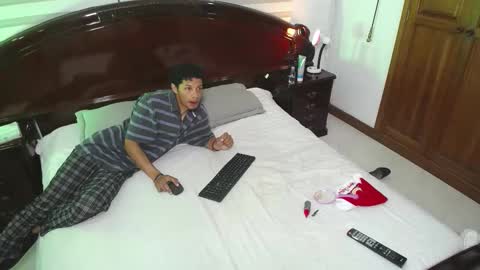 Snapshot of jacko_monnerr chatting on December 14, 11:20 pm jacko_monnerr online show from December 14, 11:20 pm